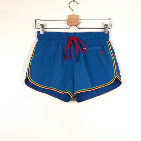 PERFECT MOMENT Striped Washed-Woven Shorts - Picture 5 of 16